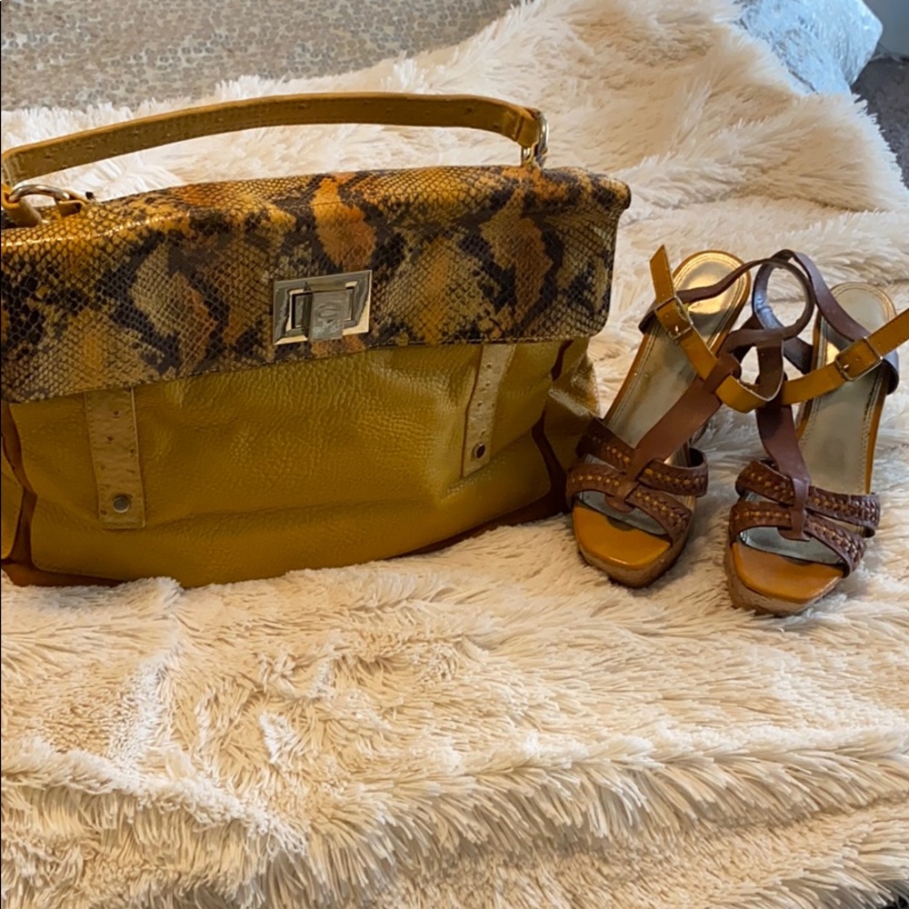 Purse and Sandal heel size 8 heel